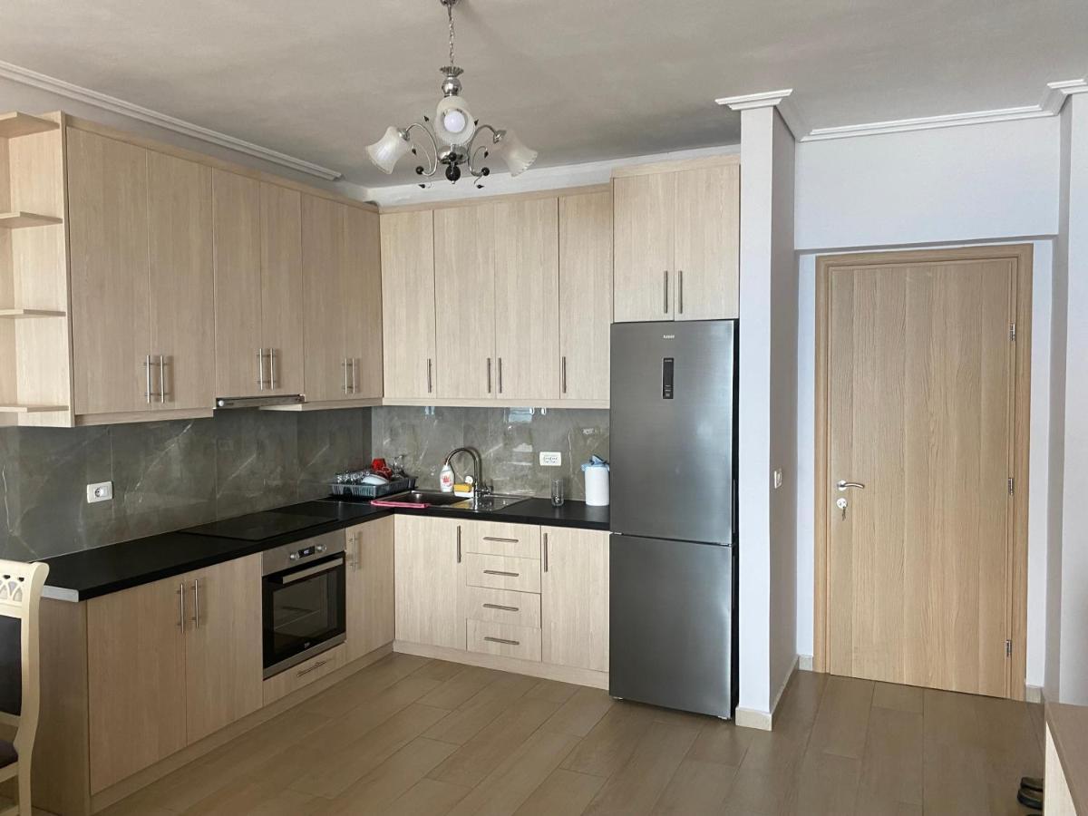 Blue Breeze Attic Apartments Sarande Exterior photo